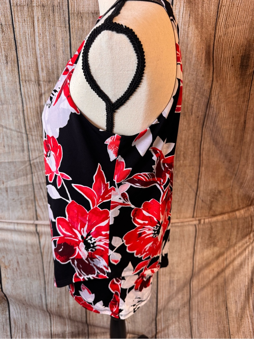 White House Black Market Navy Halter Tank with Red and White Floral Print - Picture 4 of 10